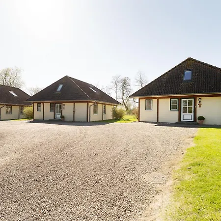 Holiday home Reiterhof Rickert Reitweg Meeschendorf